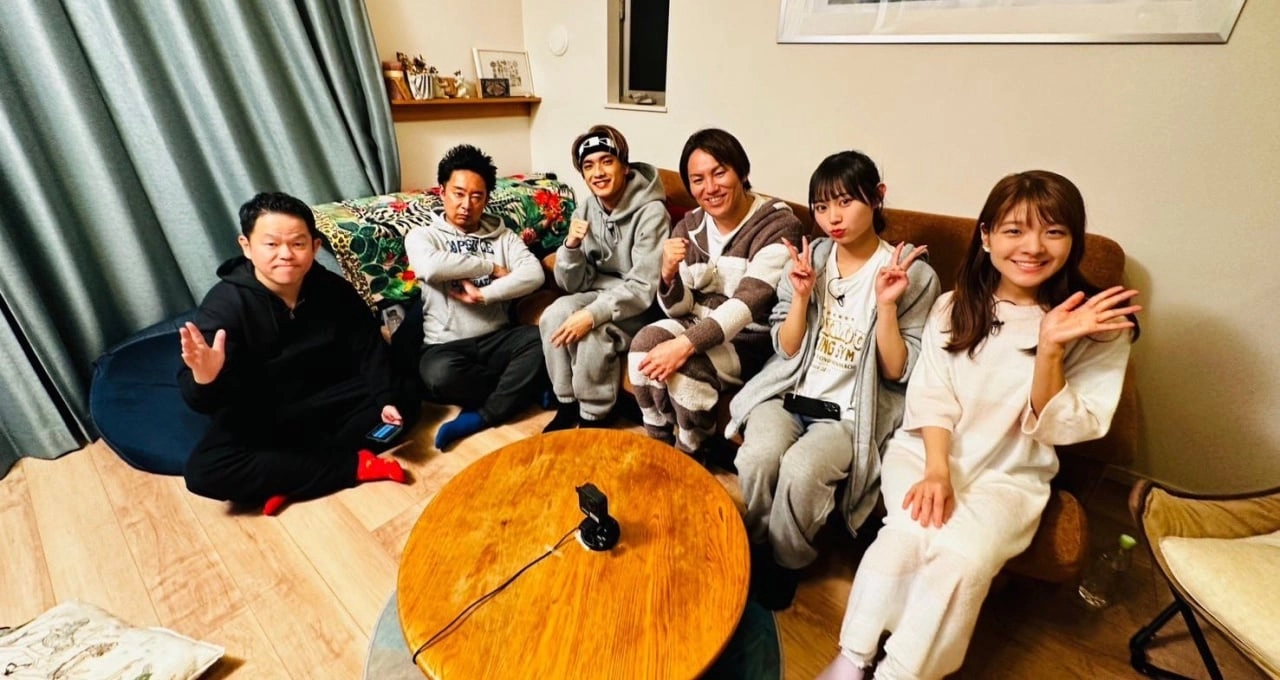 Japanese Variety Show Features Gaming Pajama Parties