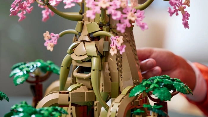 Eiji Aonuma Excited for First Zelda LEGO Set Launch